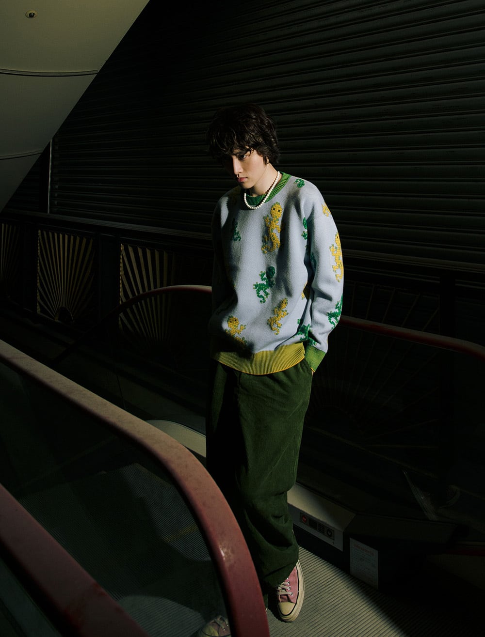 ヤモリが体につくトップス | 8bit.t.d