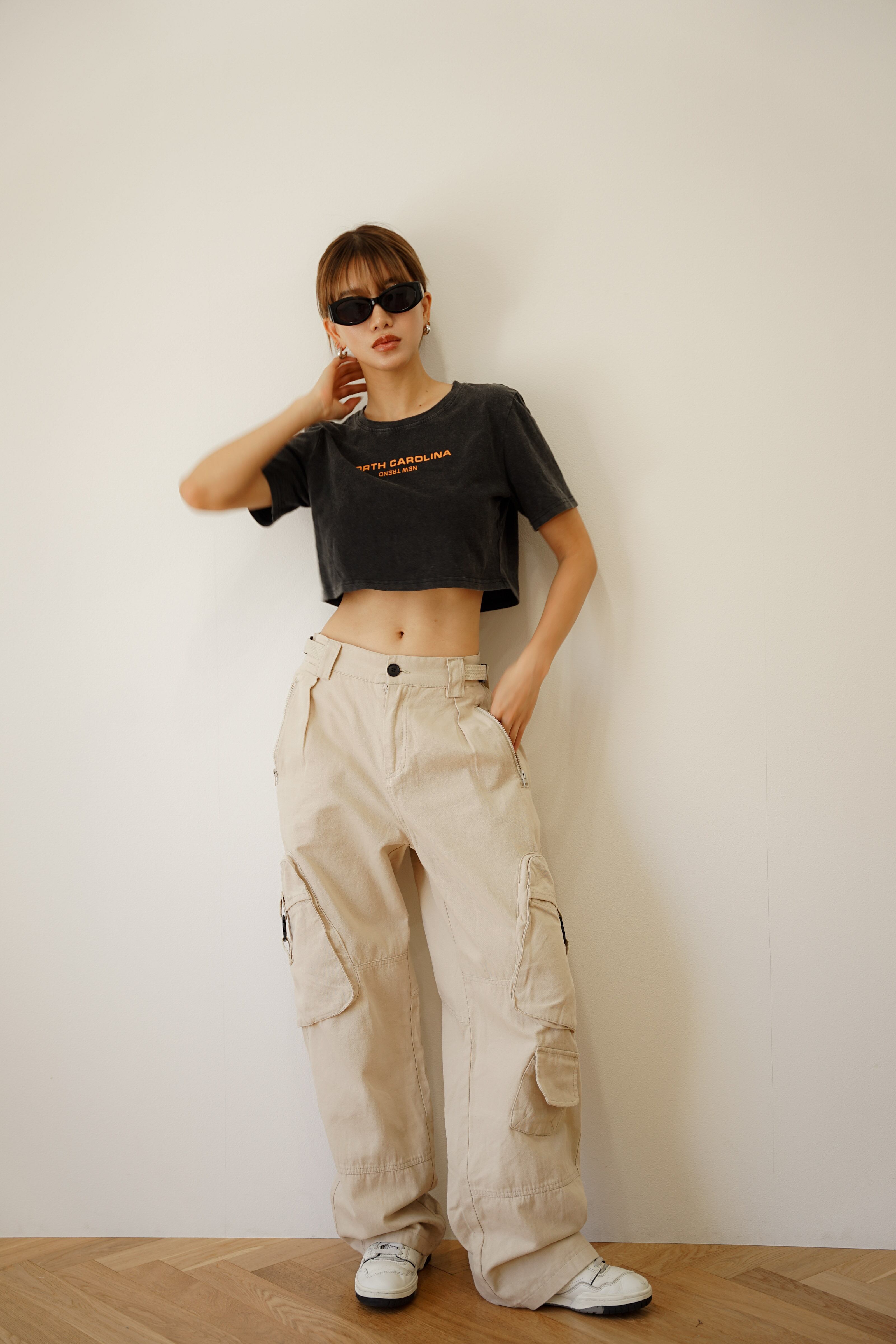 ストレート ワイドレッグ カーゴパンツ