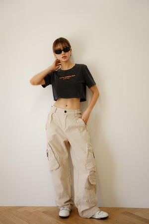 ストレート ワイドレッグ カーゴパンツ