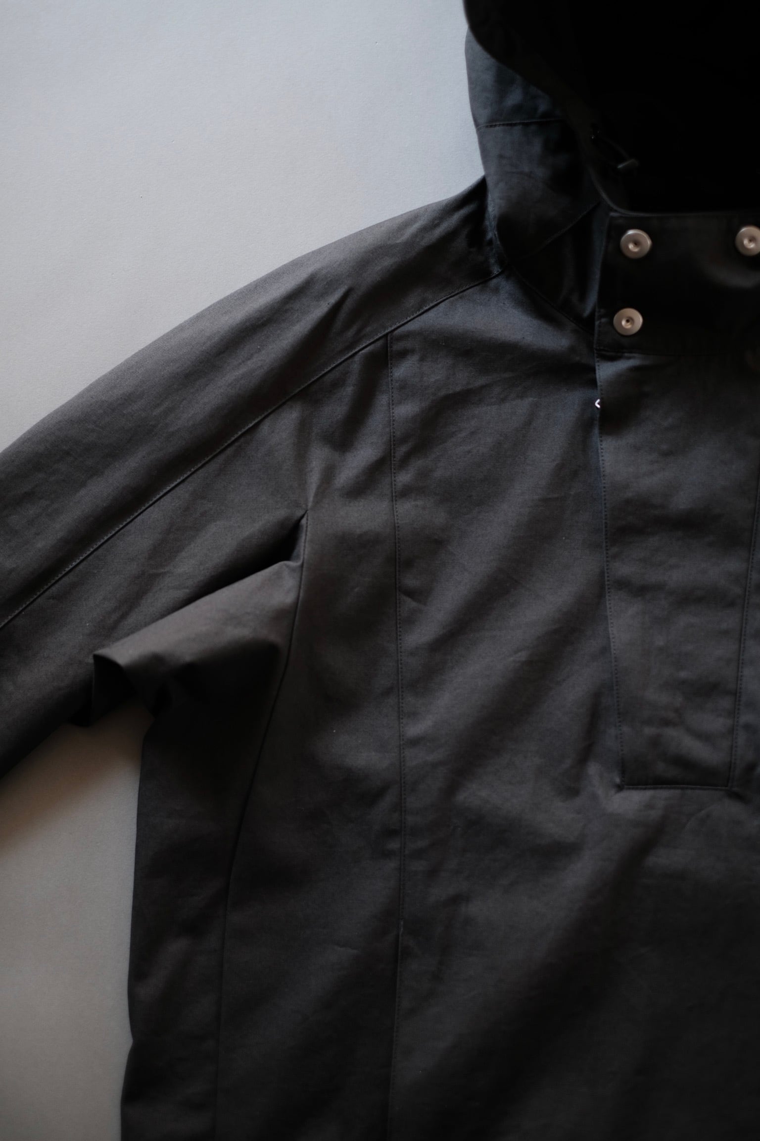 OMAR AFRIDI / AIDOS PARKA | LIVING