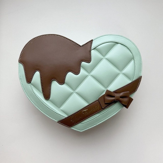メルティチョコ ハート型 痛バッグ チョコデザイン 2way ショルダーバッグ 上品 可愛い