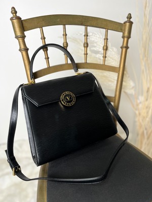 VALENTINO GARAVANI ヴァレンティノ ガラヴァーニ ショルダーバッグ  