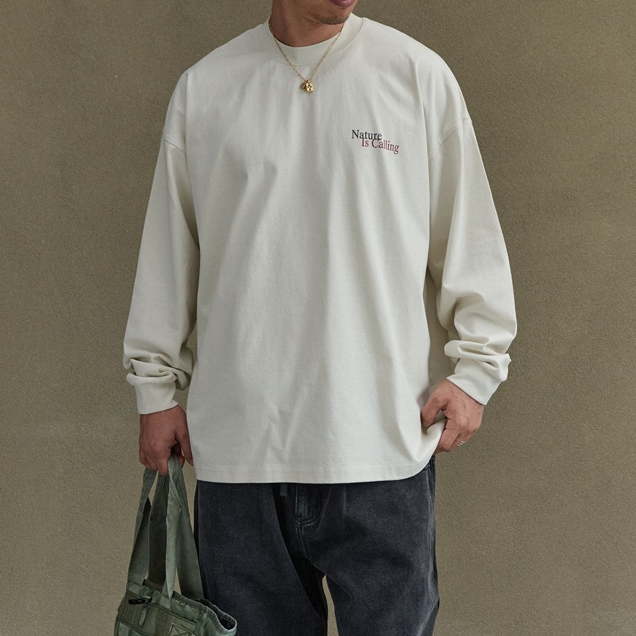 アルファベッドプリントウォッシュド加工ロングTシャツ　1168