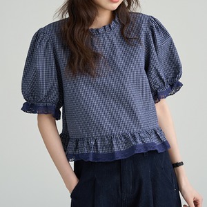 drawing style lace collar shirt