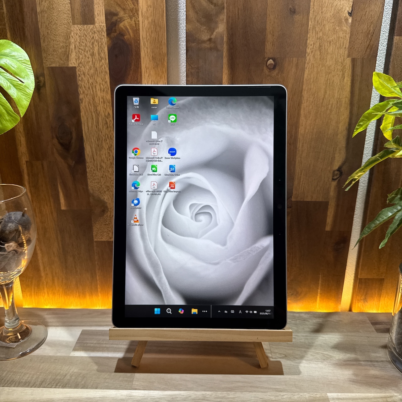 \ 公式ショップ限定価格❣️/ 《2021年発売モデル》Surface Go 3 2in1 タッチパネル メモリ4GB eMMC64GB ノートパソコン 安心サポート&3ヶ月保証付き