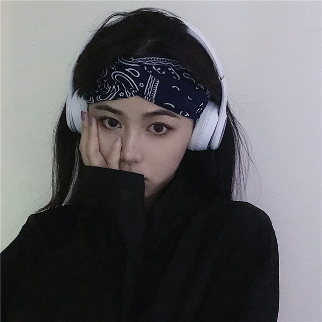 韓国ファッショントレンドスタンダードflowerデザイン クロスヘアバンド メンズレディース レトロ ヘアアクセサリー フラワーデザイン Museum Pleglad Demon 韓国ファッショントレンドスタンダードflowerデザイン クロスヘアバンド メンズレディース レトロ ヘアアクセサリー フラワーデザイン Museum Pleglad Demon