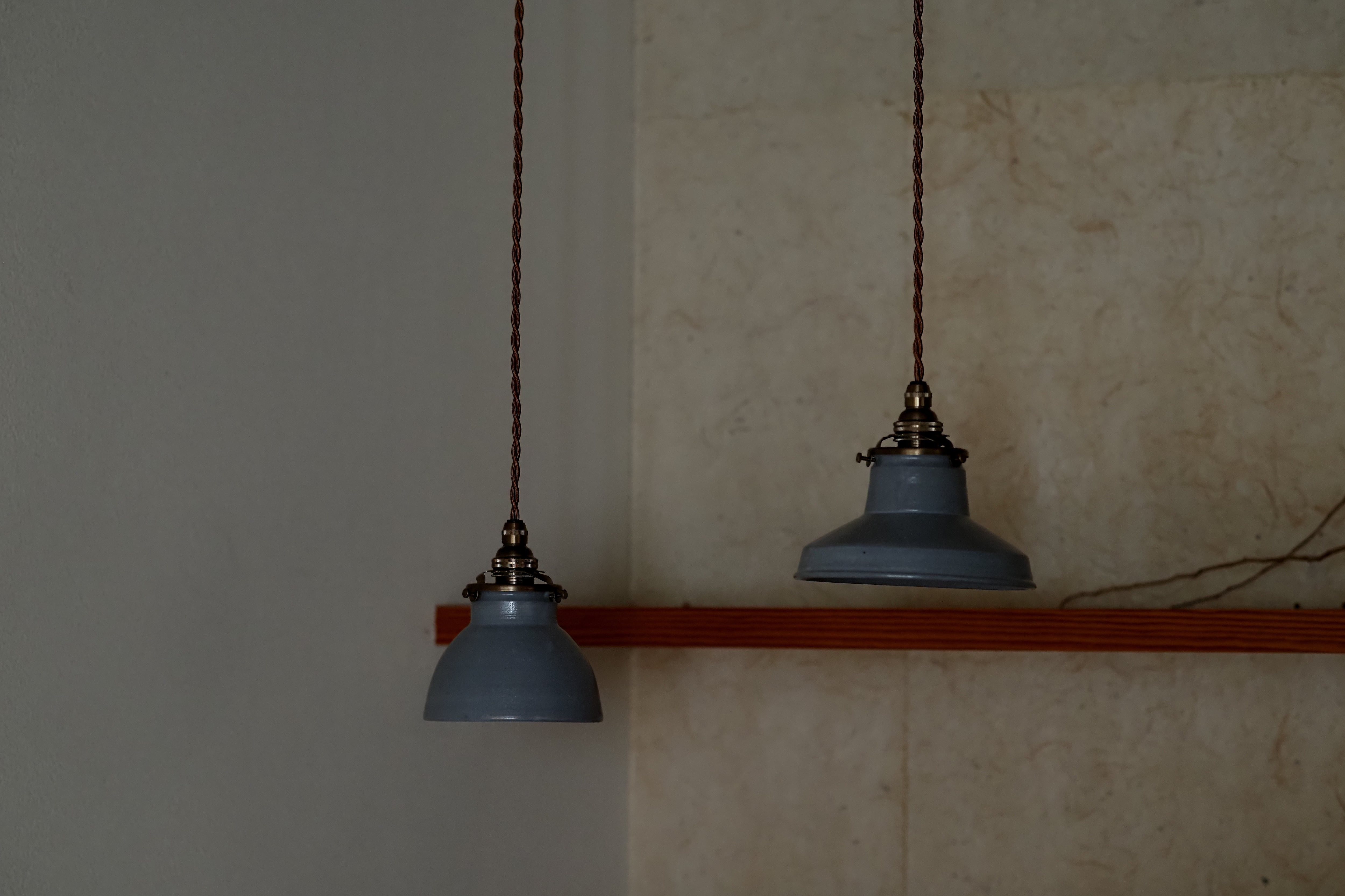 景德鎮　古玩　薄胎　粉彩　ランプシェード　サイズ 幅17㎝×高さ35㎝ 景德鎮 古玩 薄胎 粉彩 ランプシェード サイズ 幅17㎝×高さ35