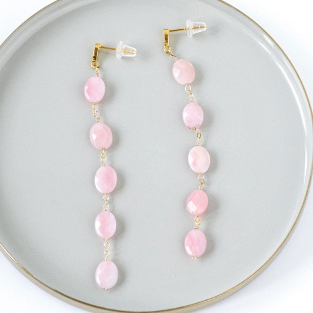 桜ミルクのロングピアス｜インドネシア産ピンクオパールロングピアス14kgf