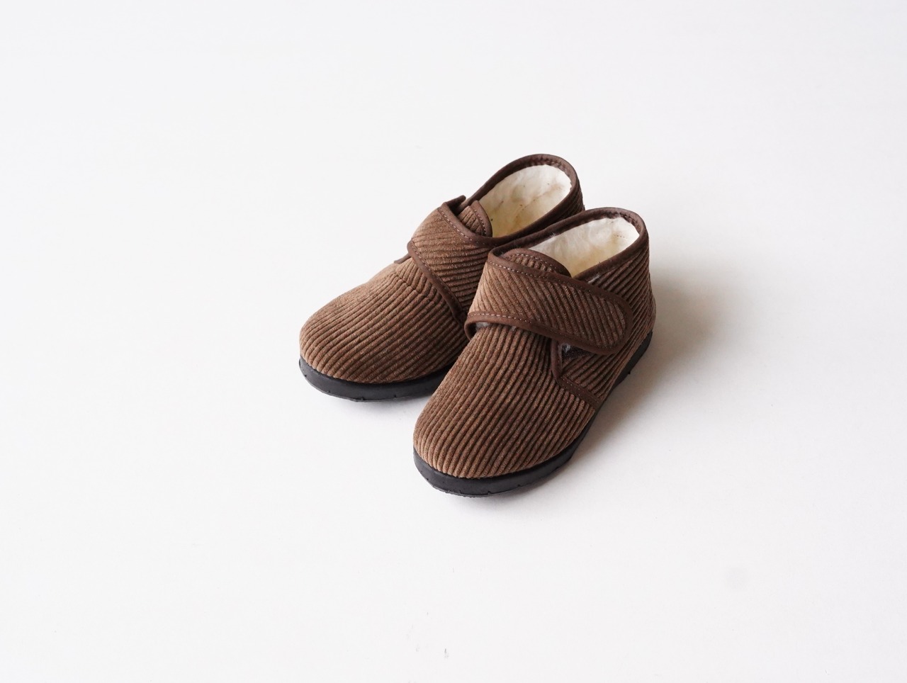 〈 La Cadena 〉 BOTA VELCRO “ハイカットスニーカー”  / BROWN / 15~21cm