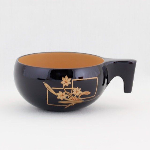 1105  輪島塗　ペア珈琲カップ／平形／水仙蒔絵／スプーン付