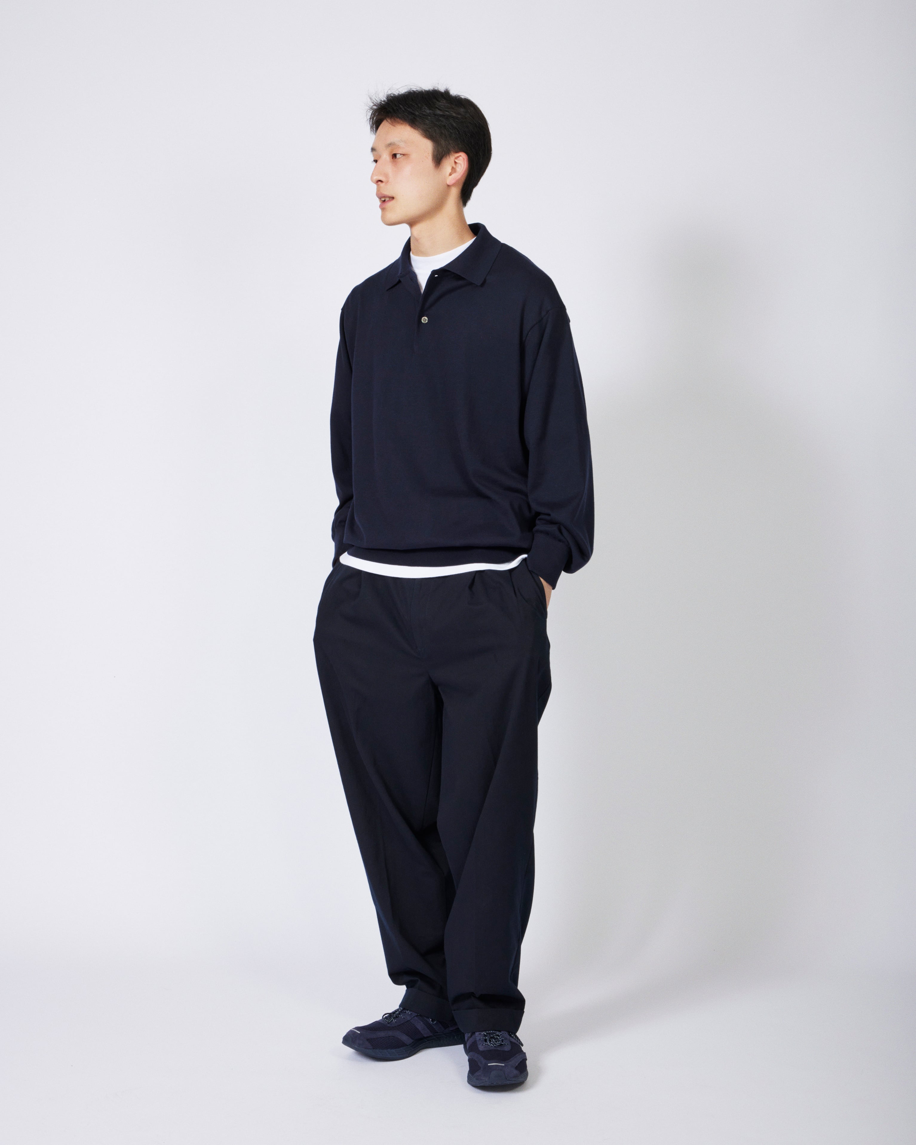 everyone 2tuck chino trousers (NAVY) | everyone