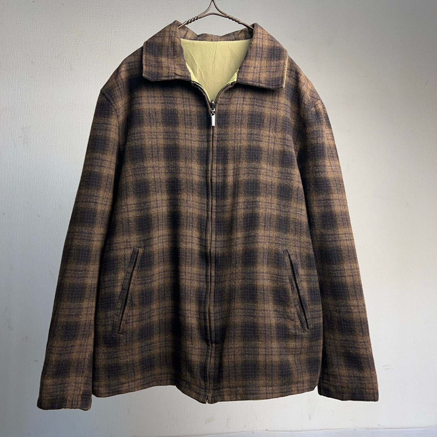 TOPS | 【公式】Thrift Tokyo & TAROCK 古着・ヴィンテージ通販