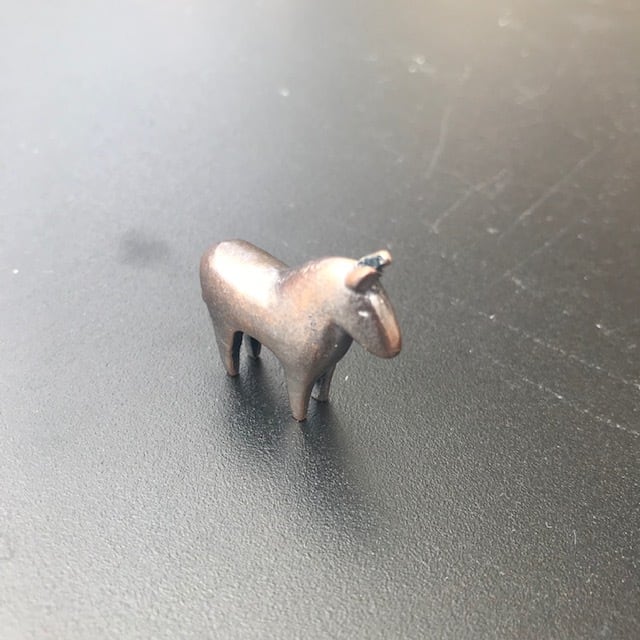 銅製 吸水獣 カデ蝮 瑞獣 玄関 ワイン棚デスク 鎮宅 辟邪開運装飾品工芸品置物 銅製 吸水獣 カデ蝮 瑞獣 玄関 ワイン棚デスク 鎮宅 辟邪開運装飾