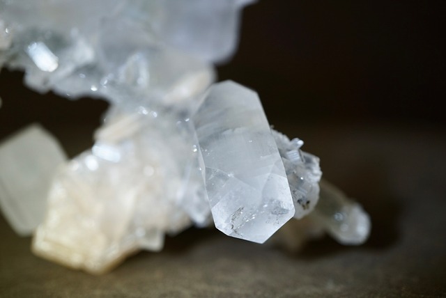 アポフィライト/カルセドニー/スティルバイト Apophyllite/Chalcedony/Stilbite 1391