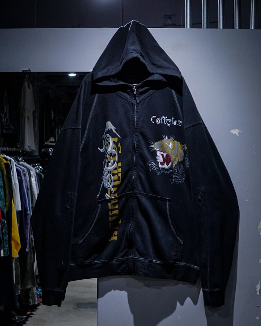 add (C) vintage】“Caffeine” Special Graphic Loose High Neck Zip Up