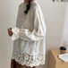 2色/スタンドフリルネック刺繍ブラウス ・12139