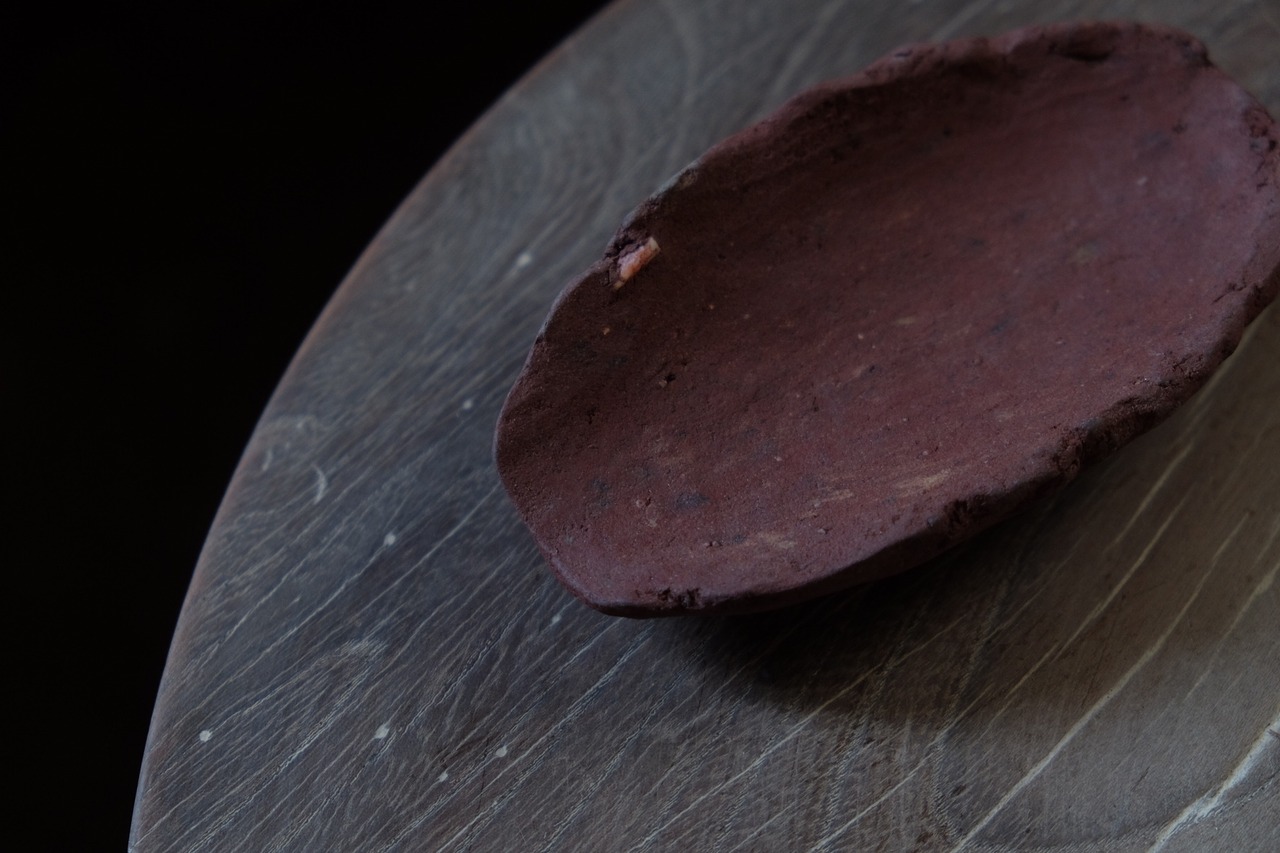 大曽土茶則/志郎　Oso-clay Tea caddy spoon/Shiro