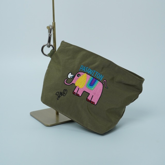 TP25-KAK      Trapezoid Clip Pouch