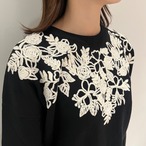 刺繍入りニットプルオーバー［40011］