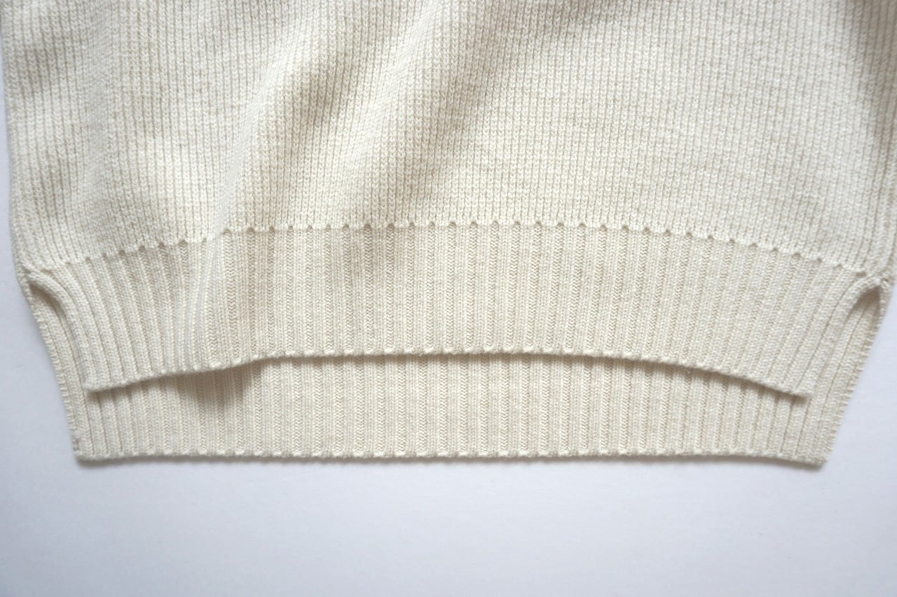 Hand Framed High Neck P/O