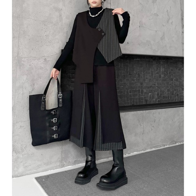 Asymmetric layered setup C1319