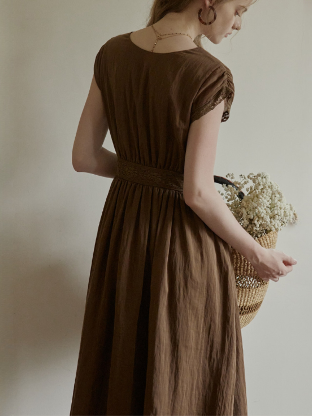 Souvenir Lace Dress F0724