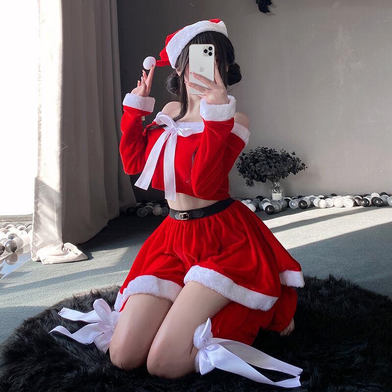 クリスマス サンタコスチューム 4色展開 オフショルダー×ベロア調ミニスカートセット レディース サンタ衣装 コスプレ セクシー&キュート