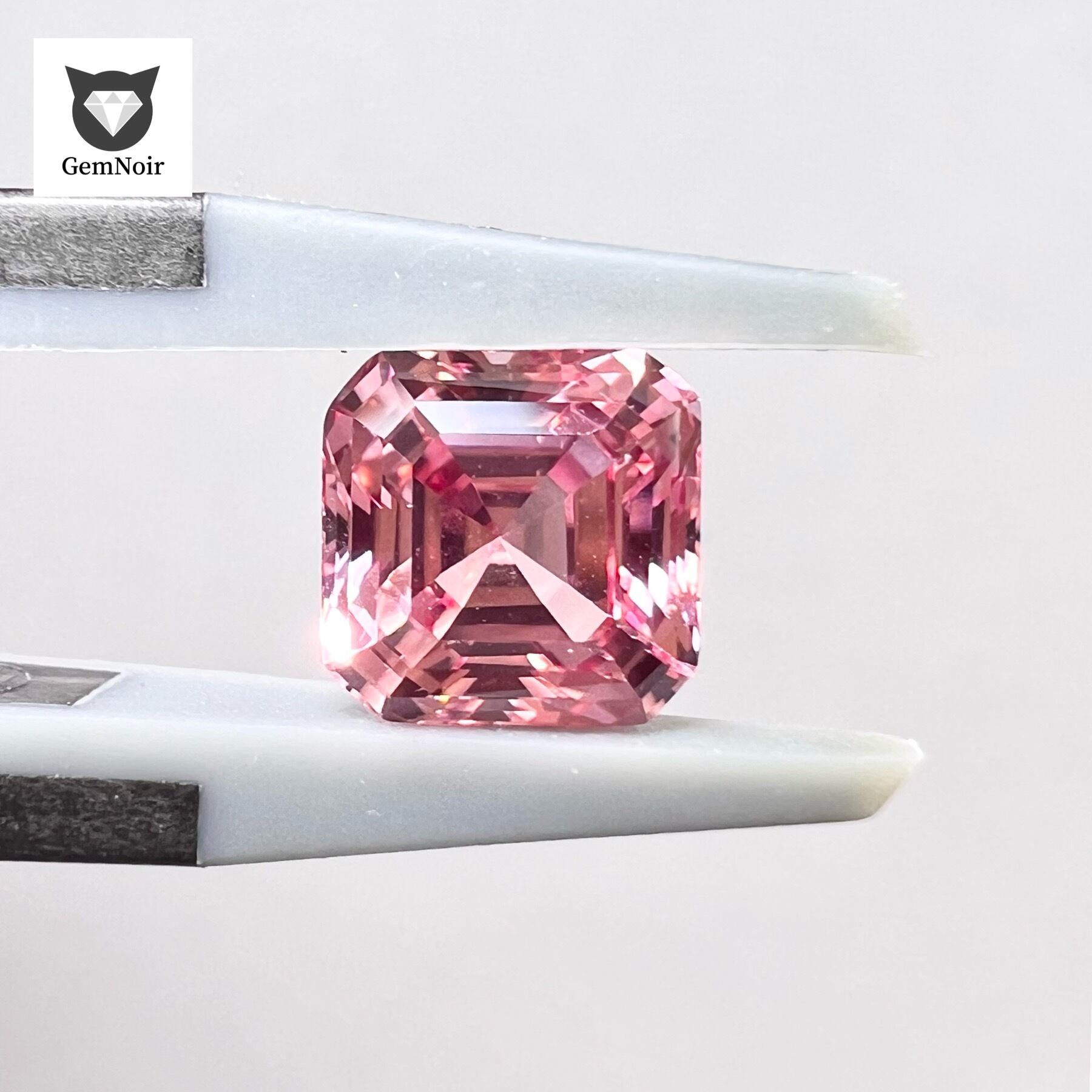 再結晶 ピンクサファイア ほんのりパパラチア アッシャーカット ルース 宝石 Gemnoir 合成宝石 人造宝石