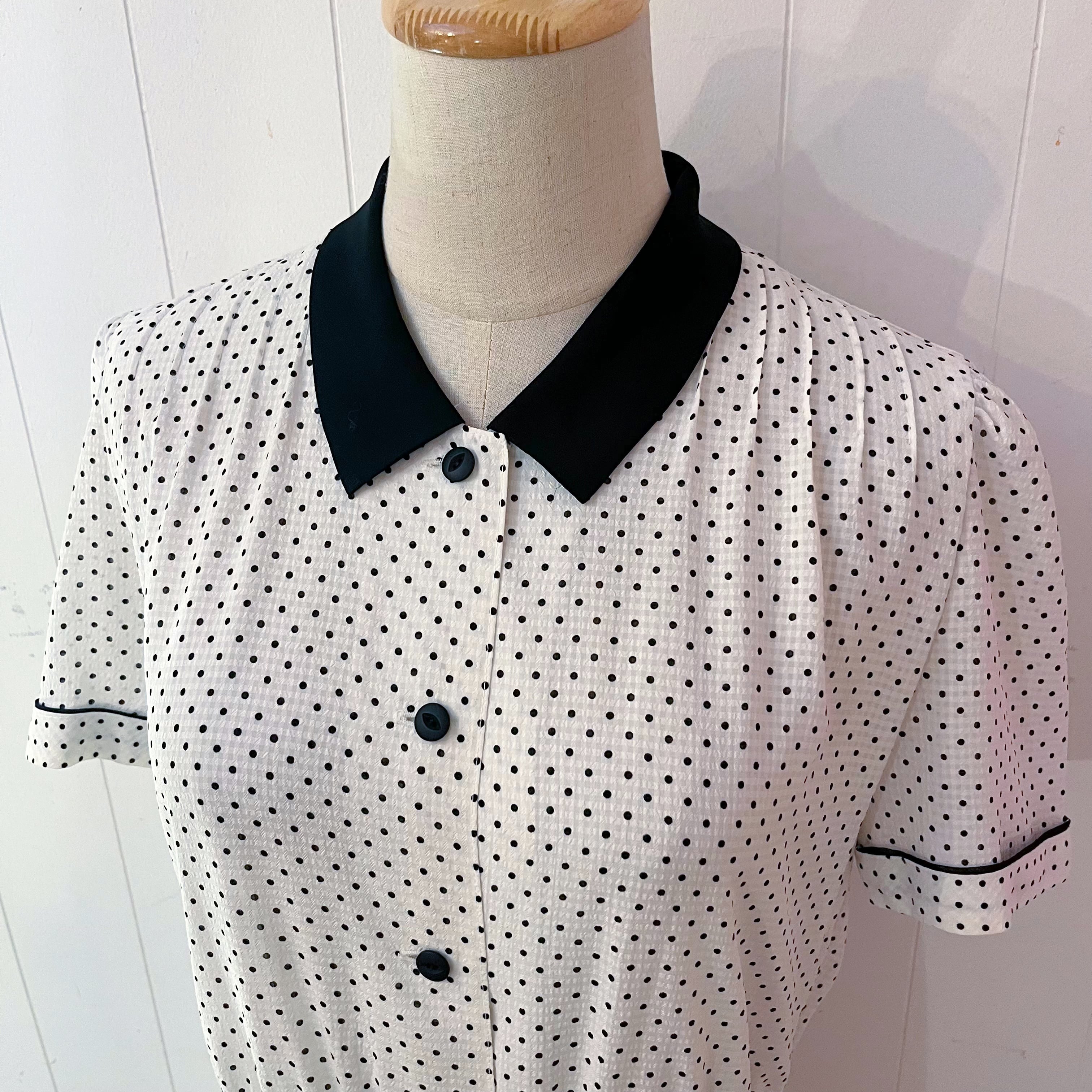 bicolor dot gather one-piece