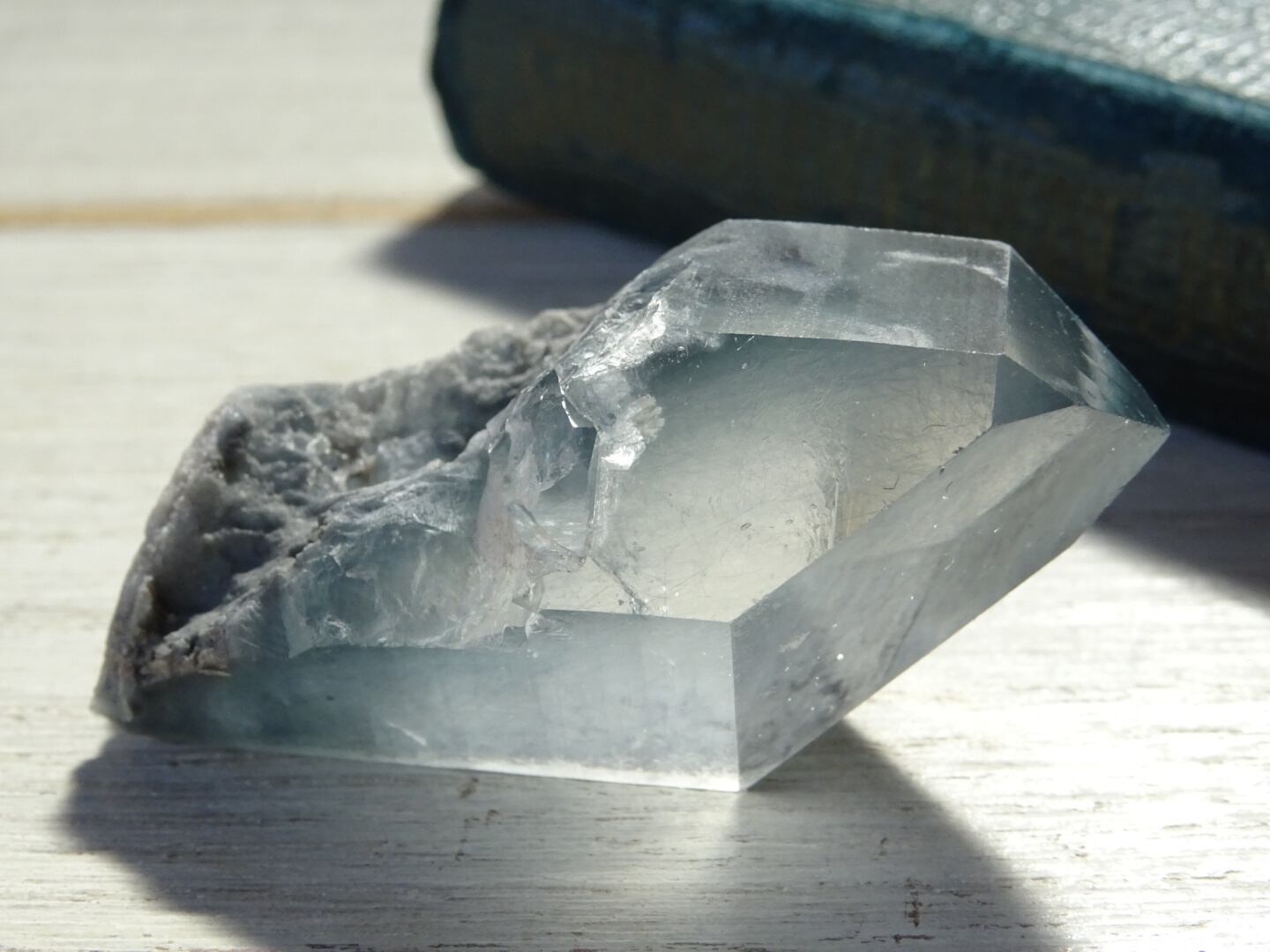 ブルーターラクォーツ（super quality） No.5 ~Blue Crystals~ | 虹石屋