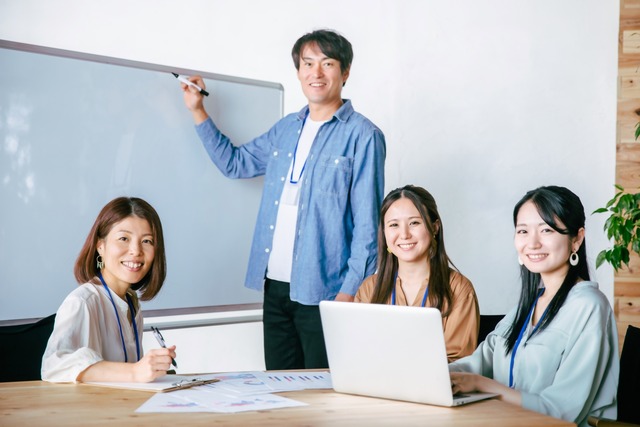 AEAJアロマテラピーアドバイザー認定講習会　受講料【教材事前送付用】