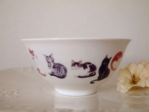 ★チャリティー　猫のお茶碗　 ※保護猫活動に寄付させて頂きます
