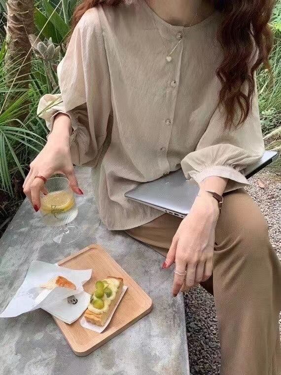 ノーカラーシャツ　AJ2205-701