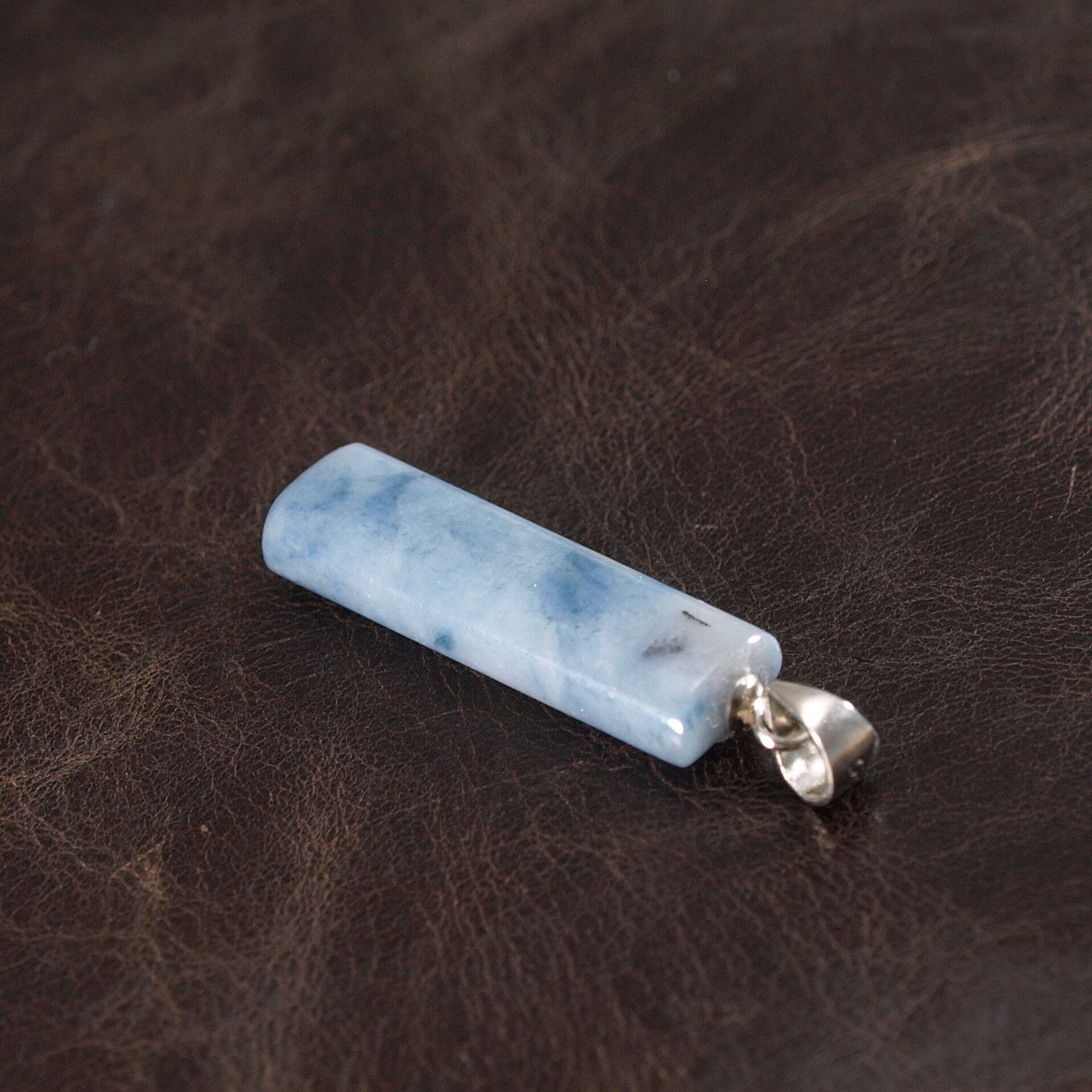 糸魚川 青翡翠 ペンダントトップ コン沢産 2.6g | URUWA 工房 うるわ