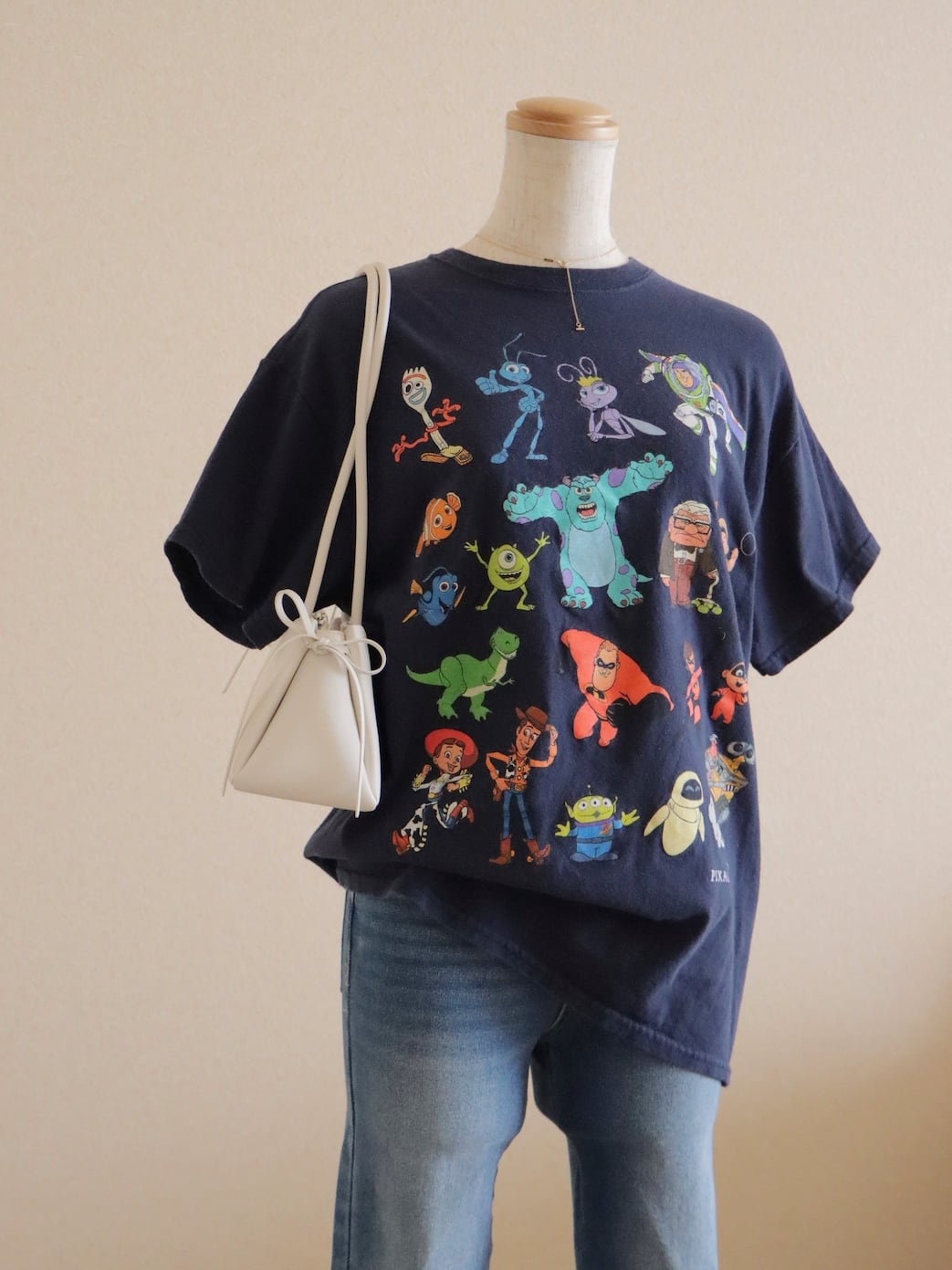 ●Disney PIXAR character design print T shirt