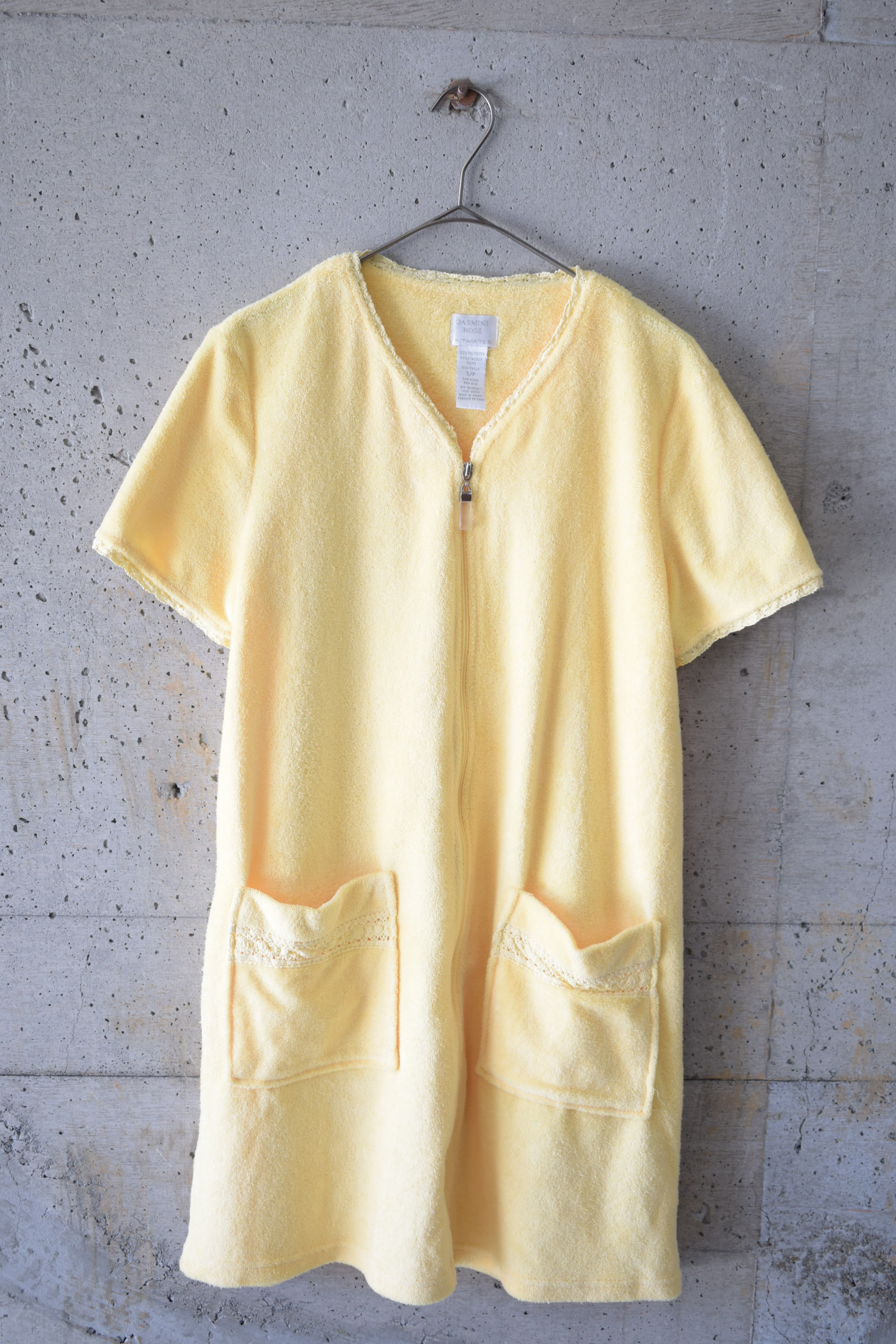 Lemon-colored terry cloth dress