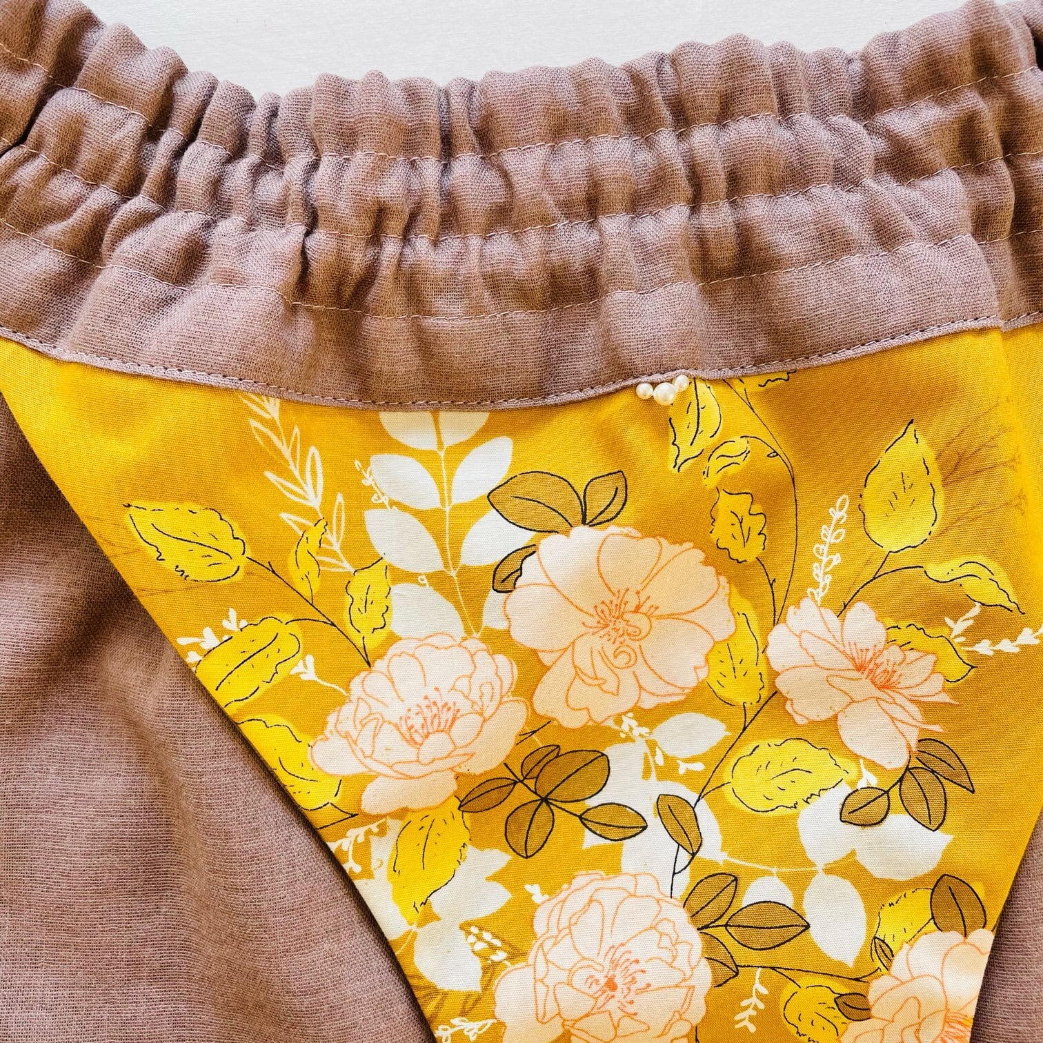 なかぽぽフンティ「銀杏並木」