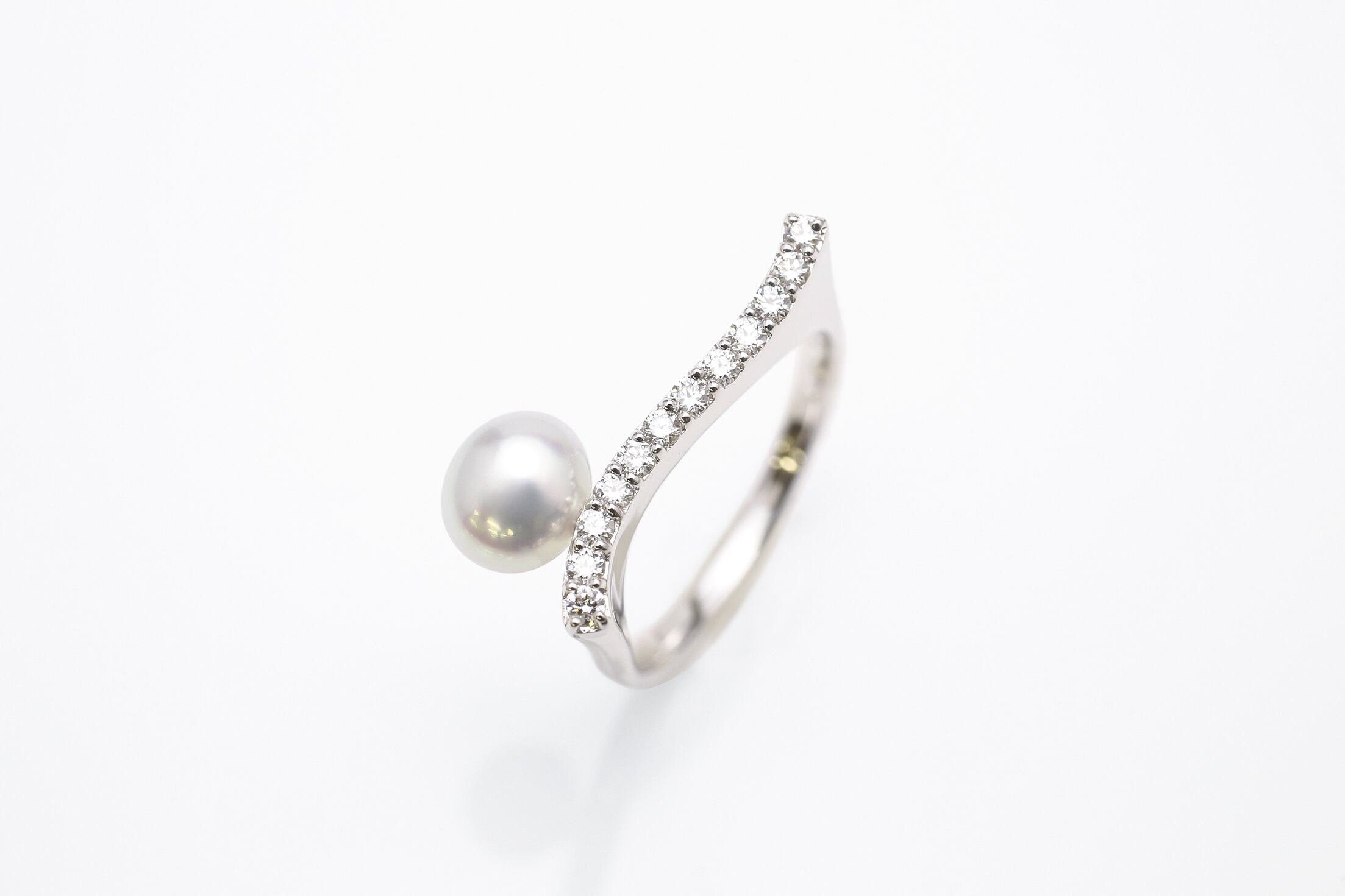 K18WG 白蝶真珠&ダイヤモンド0.18ctリング#12 | rizjewelry