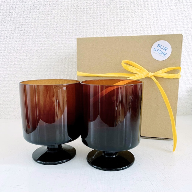 【ディナープレート 28cm／OVANAKER】Manses Design モンセスデザイン 公式輸入代理店｜北欧食器｜結婚祝い｜新築祝い｜ギフト｜プレゼント｜食洗機対応｜電子レンジ対応｜Månses Design