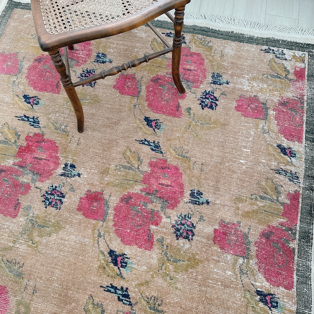 トルコ ヴィンテージラグ TR008 | ニーデ | 138cm × 255cm