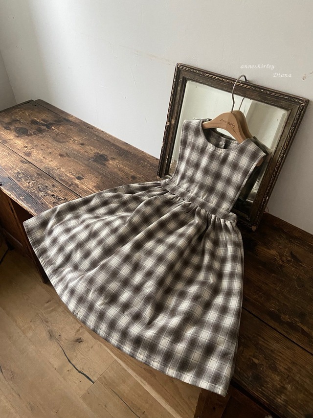 【即納】jein one piece / Anneshirley