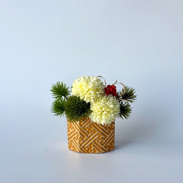 可児友紀　ガラスの干支M　【黒台付き】