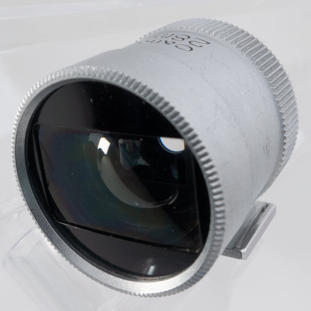 Rare] CANON 28mm F3.5 Leica L39 Vintage Lens w/ Finder Case From