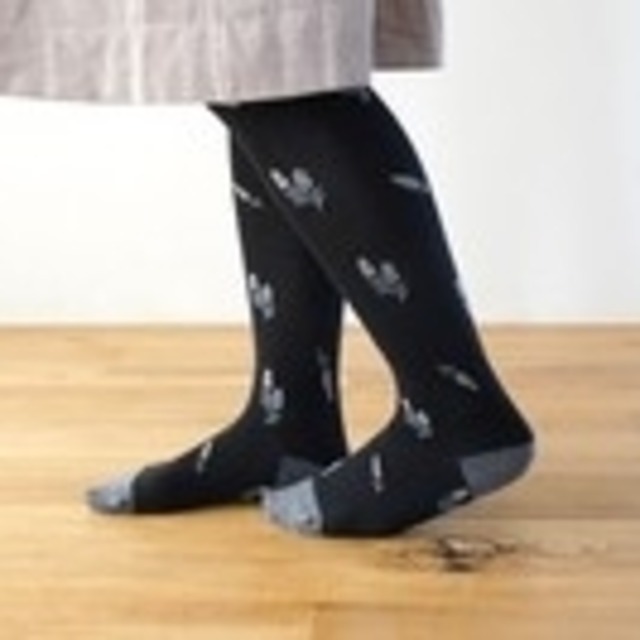 Kieppi キエッピ コットン タイツ 黒 ブラック Laventeli ラベンテリ ラベンター ラトビア製 タイツ 北欧 ボタニカル 綿 レディース レッグウエア 婦人 秋冬春 Glistening