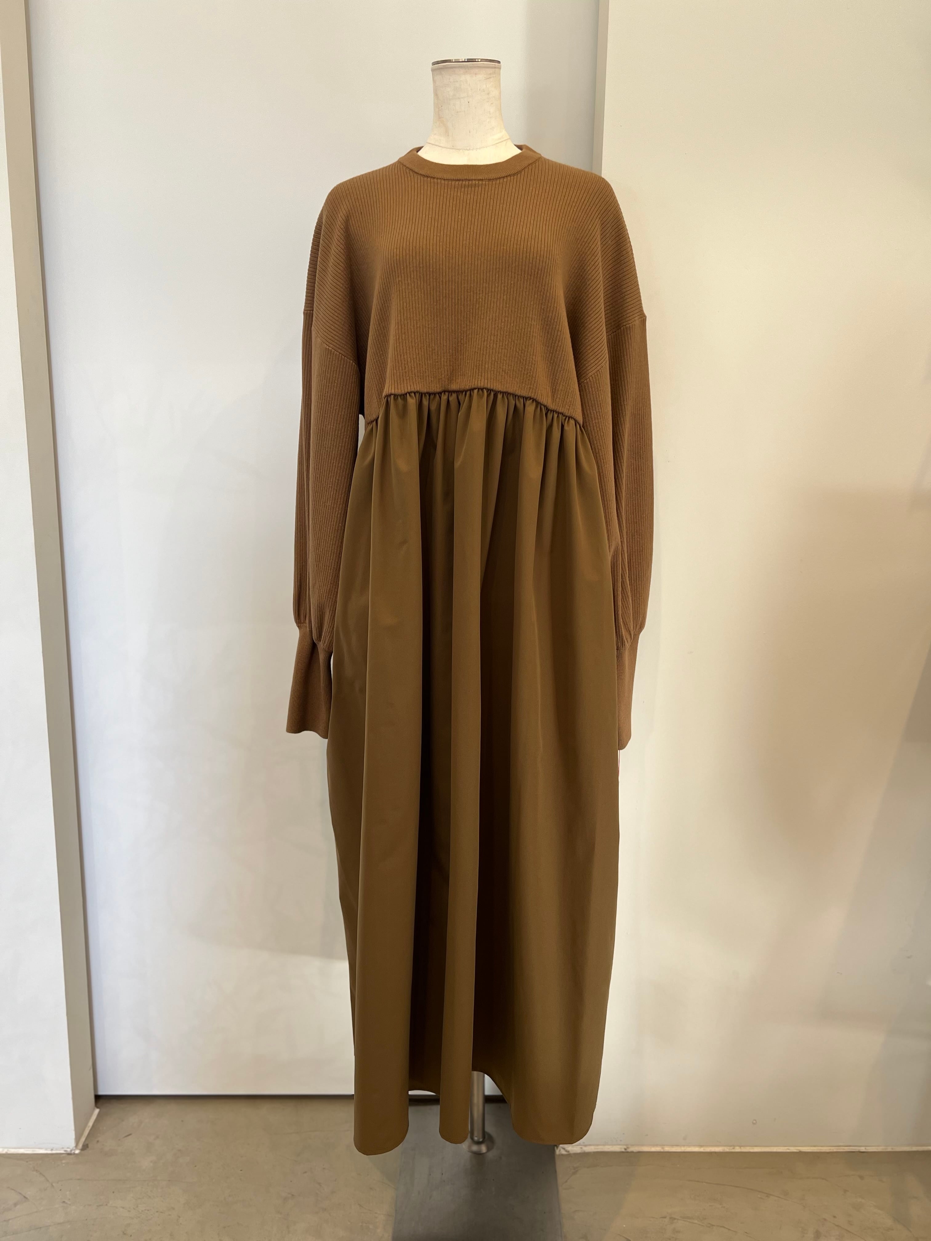 【PASSIONE】異素材ドッキングワンピース 546102