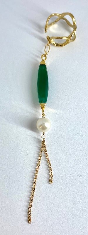 ∞(Infinity) ear cuff with green onyx