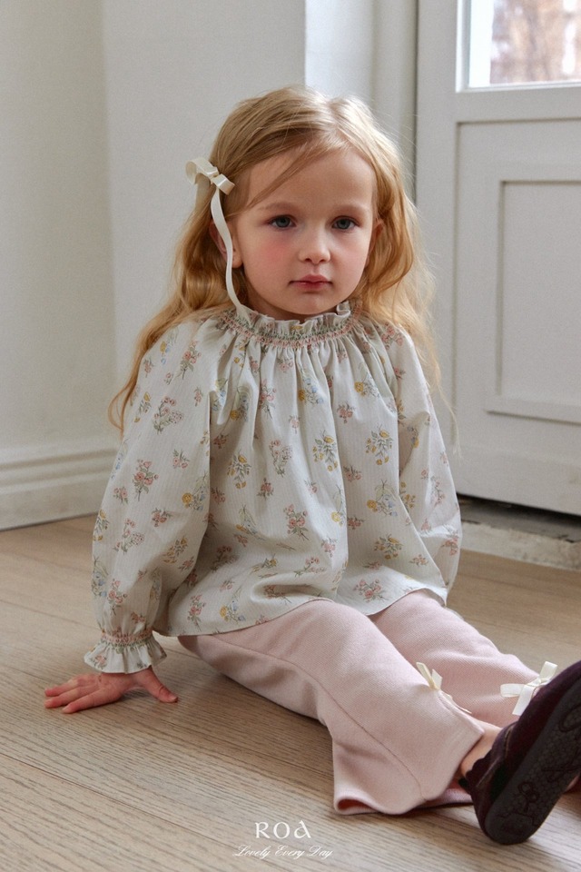 【即納】ROA/Smoke Printed Blouse(flower/M)