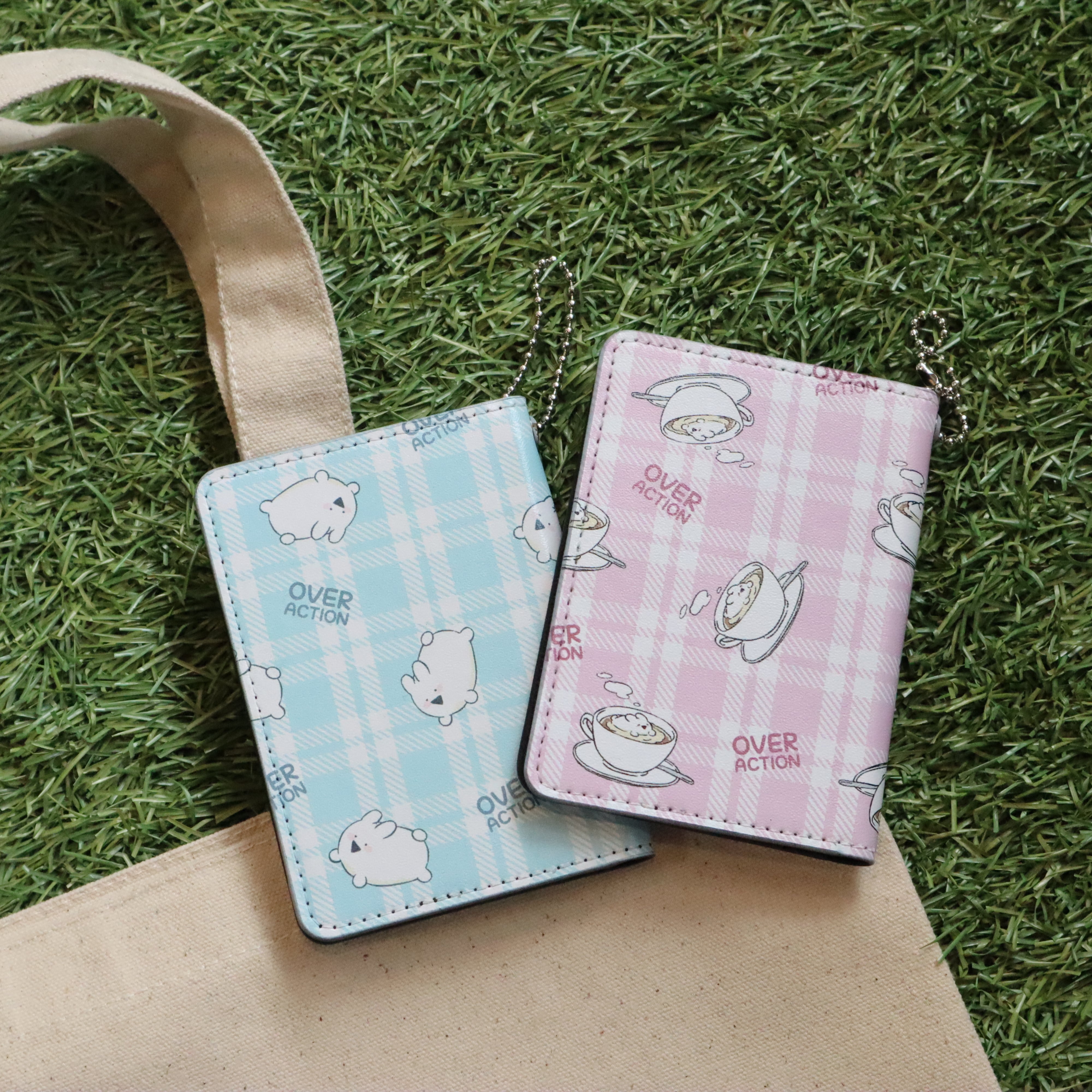 ましゅまろウサギ 二つ折りパスケース | すこぶる動くウサギ公式グッズ