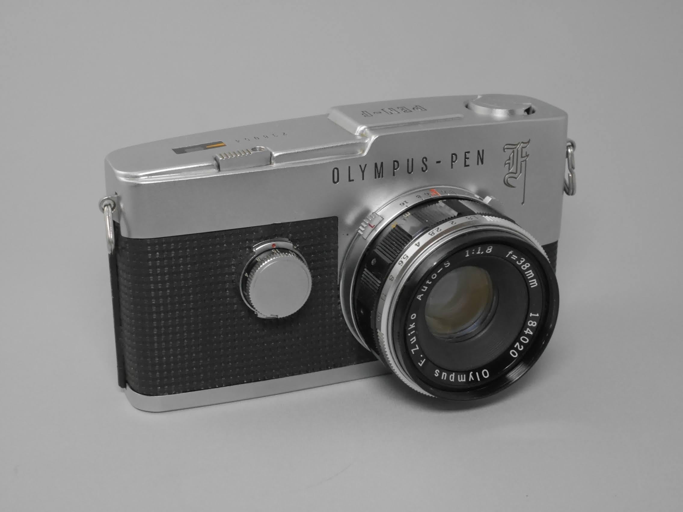 OLYMPUS PEN-F(38mm F1.8付)【ハーフ判一眼レフ 中古良品 整備済み