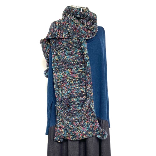 手もあたたかいロングマフラー